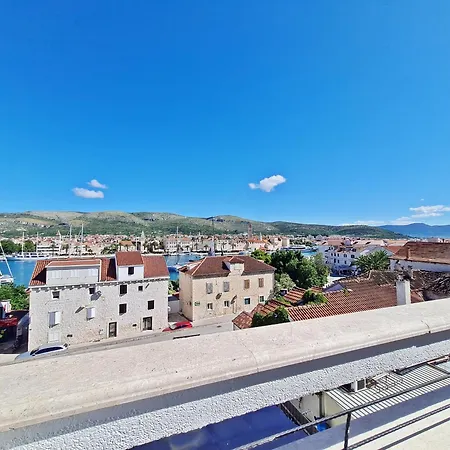 View Trogir
